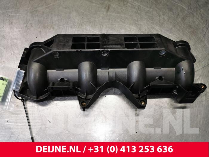 Gebrauchte Ansaugbrugge Opel Vivaro Preis € 36,30 Mit Mehrwertsteuer angeboten von van Deijne Onderdelen Uden B.V.
