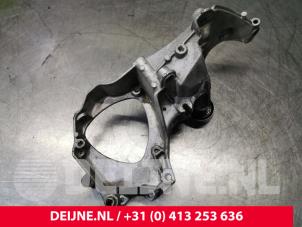 Used Alternator upper bracket Opel Vivaro Price on request offered by van Deijne Onderdelen Uden B.V.
