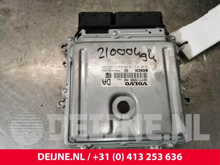 Used Engine management computer Volvo C70 (MC) 2.4 D5 20V Price € 100,00 Margin scheme offered by van Deijne Onderdelen Uden B.V.