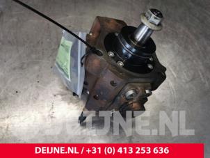 Usados Bomba de gasolina mecánica Renault Master III (ED/HD/UD) 2.5 dCi 16V 100 Precio € 151,25 IVA incluido ofrecido por van Deijne Onderdelen Uden B.V.
