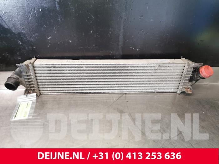 Usados Intercooler Volvo V40 (MV) 1.6 D2 Precio € 60,00 Norma de margen ofrecido por van Deijne Onderdelen Uden B.V.