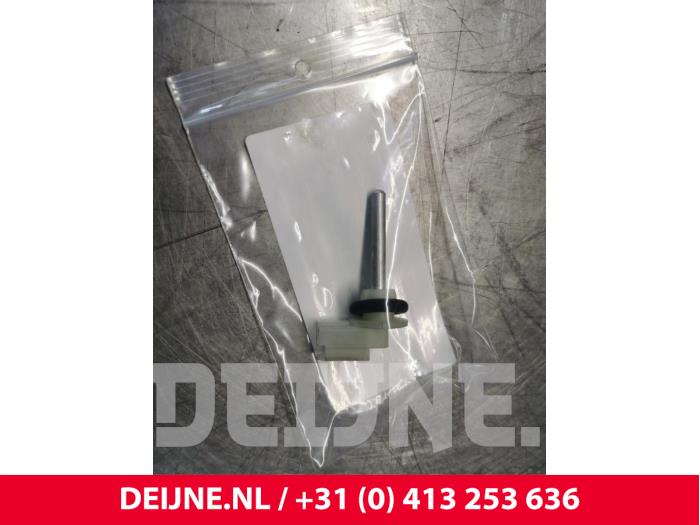 Begagnade Innetemperatursensor Volvo XC90 Pris € 30,00 Marginaltabell erbjuds av van Deijne Onderdelen Uden B.V.