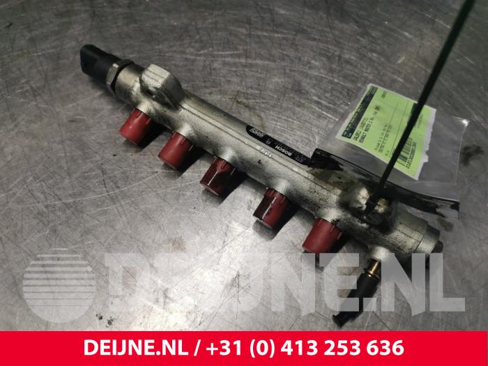Usagé Système d'injection Renault Master II (FD/HD) 2.5 dCi 16V Prix € 48,40 Prix TTC proposé par van Deijne Onderdelen Uden B.V.