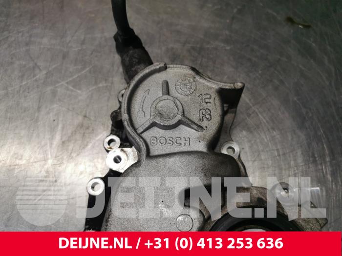 Pompe à vide (diesel) d'un Iveco New Daily VI 33.210, 35.210 2016