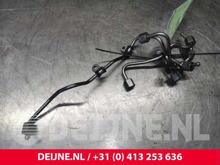 Usagé Conduit (divers) Mercedes B (W246/W242) 2.2 B-220 CDI BlueEFFICIENCY,d 16V Prix € 50,00 Règlement à la marge proposé par van Deijne Onderdelen Uden B.V.