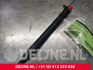 Usagé Injecteurs Fiat Scudo (270) 2.0 D Multijet Prix sur demande proposé par van Deijne Onderdelen Uden B.V.