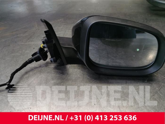 Wing mirror, right from a Volvo V40 (MV) 1.6 D2 2013