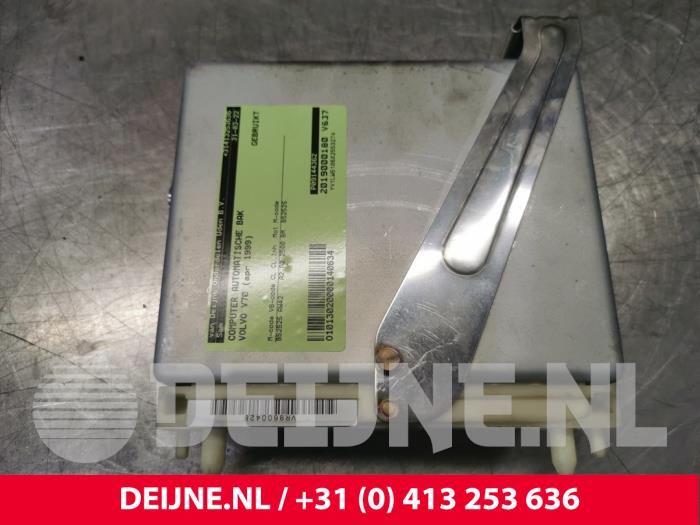 Used Automatic gearbox computer Volvo V70 (GW/LW/LZ) 2.5 10V Price € 50,00 Margin scheme offered by van Deijne Onderdelen Uden B.V.