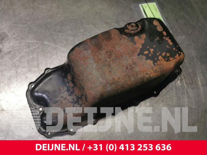 Used Sump Fiat Doblo Cargo (263) 1.3 MJ 16V DPF Euro 5 Price € 30,25 Inclusive VAT offered by van Deijne Onderdelen Uden B.V.