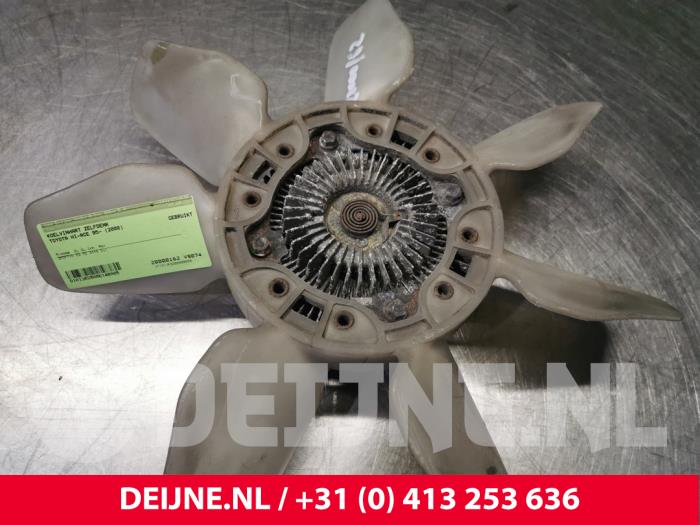 Gebrauchte RI Scheibe Intelligent Toyota HiAce II 2.4 TD Preis € 90,75 Mit Mehrwertsteuer angeboten von van Deijne Onderdelen Uden B.V.