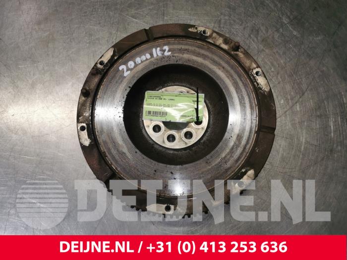 Usagé Couronne dentée Toyota HiAce II 2.4 TD Prix € 90,75 Prix TTC proposé par van Deijne Onderdelen Uden B.V.