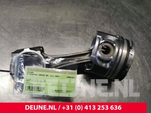 Used Piston Mitsubishi Canter 3C13 Price on request offered by van Deijne Onderdelen Uden B.V.