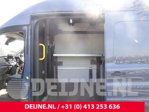 Used Cabin bulkhead Ford Transit 2.0 TDCi 16V Eco Blue 130 Price € 363,00 Inclusive VAT offered by van Deijne Onderdelen Uden B.V.