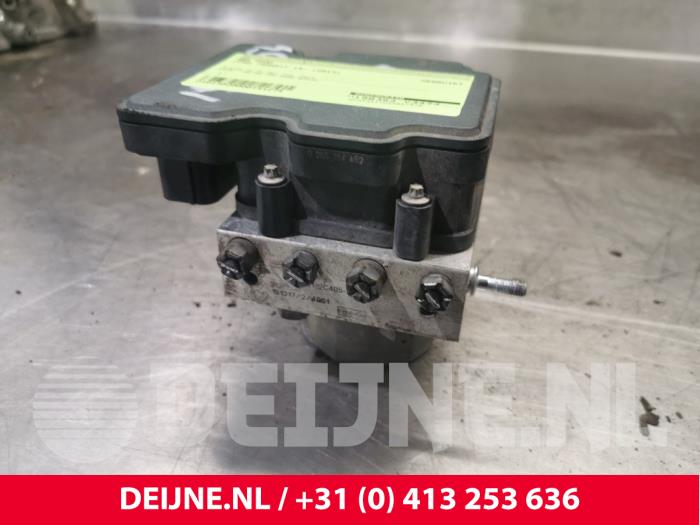 Gebrauchte ABS Pumpe Ford Transit 2.2 TDCi 16V Preis € 84,70 Mit Mehrwertsteuer angeboten von van Deijne Onderdelen Uden B.V.