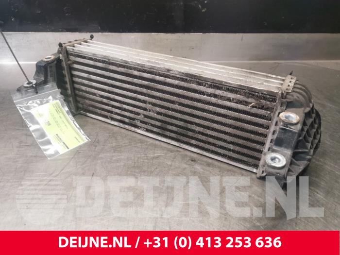 Usagé Intercooler Ford Transit Connect 1.8 TDCi 90 Prix € 24,20 Prix TTC proposé par van Deijne Onderdelen Uden B.V.