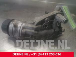 Usagé Boîtier filtre à huile Opel Combo 1.6 CDTI 16V Prix € 90,75 Prix TTC proposé par van Deijne Onderdelen Uden B.V.