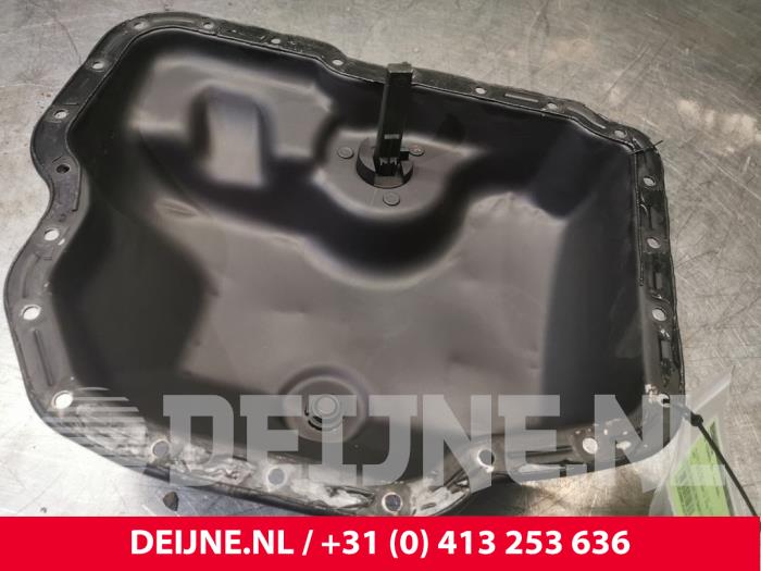 Gebrauchte Ölwanne Volkswagen Touareg (7LA/7L6) 3.0 TDI V6 24V Preis € 50,00 Margenregelung angeboten von van Deijne Onderdelen Uden B.V.