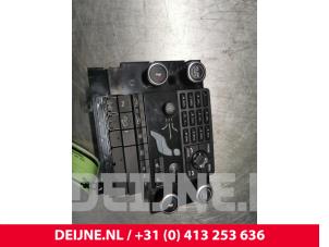 Used Heater control panel Volvo XC70 (BZ) 2.4 D5 20V 205 AWD Price € 70,00 Margin scheme offered by van Deijne Onderdelen Uden B.V.