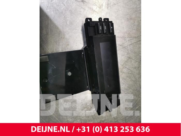 Begagnade Innerdisplay Volvo XC70 (BZ) 2.4 D5 20V 205 AWD Pris € 30,00 Marginaltabell erbjuds av van Deijne Onderdelen Uden B.V.