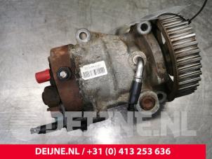 Gebrauchte Kraftstoffpumpe Mechanisch Renault Kangoo Preis € 151,25 Mit Mehrwertsteuer angeboten von van Deijne Onderdelen Uden B.V.