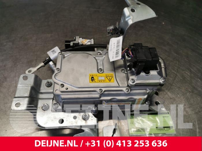 Używane DC/CD konwertor Volvo V60 I (FW/GW) 2.4 D6 20V AWD Twin Engine Plug-in Hybrid Cena € 700,00 Procedura marży oferowane przez van Deijne Onderdelen Uden B.V.
