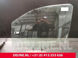 Used Door window 2-door, left Peugeot Expert (VA/VB/VE/VF/VY) 2.0 Blue HDi 120 16V Price € 60,50 Inclusive VAT offered by van Deijne Onderdelen Uden B.V.
