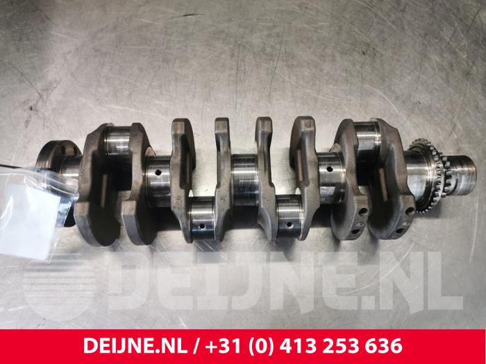 Używane Wal korbowy Ford Transit Cena € 272,25 Z VAT oferowane przez van Deijne Onderdelen Uden B.V.