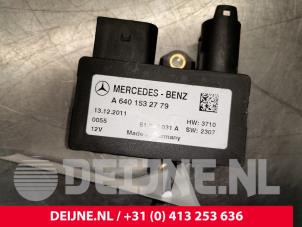 Gebrauchte Vorglührelais Mercedes A (W169) 2.0 A-180 CDI 16V 3-Drs. Preis auf Anfrage angeboten von van Deijne Onderdelen Uden B.V.
