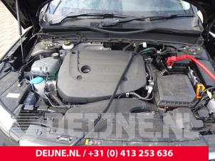 Gebrauchte Motor Schutzblech Volvo XC40 (XZ) 2.0 B4 16V Mild Hybrid Geartronic AWD Preis € 70,00 Margenregelung angeboten von van Deijne Onderdelen Uden B.V.