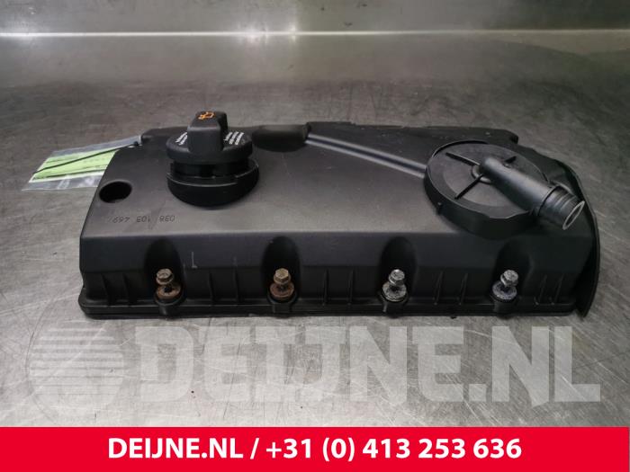 Gebrauchte Ventildeckel Volkswagen Transporter/Caravelle T5 1.9 TDi Preis € 30,25 Mit Mehrwertsteuer angeboten von van Deijne Onderdelen Uden B.V.