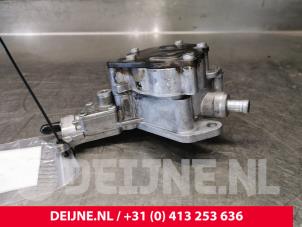 Used Vacuum pump (diesel) Volkswagen Transporter T5 1.9 TDi Price € 72,60 Inclusive VAT offered by van Deijne Onderdelen Uden B.V.