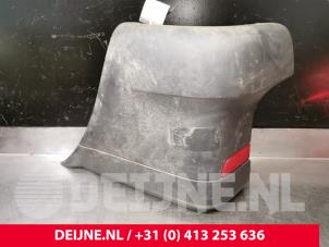 Używane Naroznik zderzaka prawy tyl Mercedes Vito (639.6) 2.2 109 CDI 16V Cena € 42,35 Z VAT oferowane przez van Deijne Onderdelen Uden B.V.