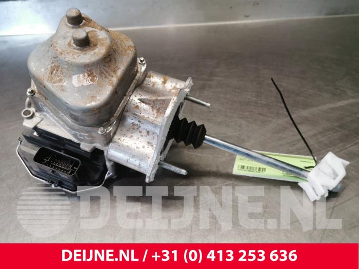 Usagé Assistant de freinage Volkswagen ID.4 (E21) Performance 77 kWh Prix € 484,00 Prix TTC proposé par van Deijne Onderdelen Uden B.V.