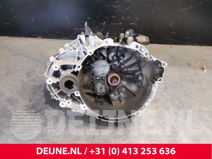 Gebrauchte Getriebe Volvo V40 (MV) 2.0 D2 16V Preis € 350,00 Margenregelung angeboten von van Deijne Onderdelen Uden B.V.