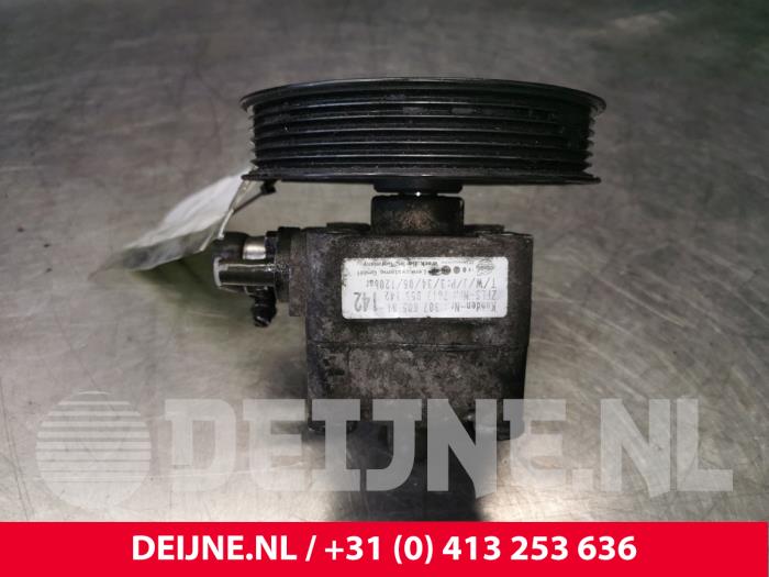 Power steering pump Volvo XC90 I 2.4 D5 20V 30760531 D5244T4 VOLVO