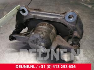 Used Front brake calliper, left Skoda Kodiaq 1.5 TSI 150 ACT 16V Price € 125,00 Margin scheme offered by van Deijne Onderdelen Uden B.V.