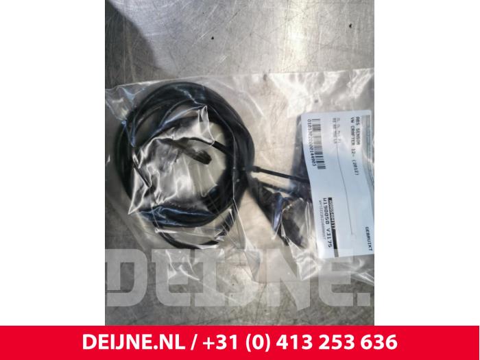 Begagnade ABS-sensor Volkswagen Crafter Pris € 24,20 Inklusive moms erbjuds av van Deijne Onderdelen Uden B.V.