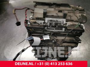 Usados Cuerpo de calefactor Renault Trafic (1FL/2FL/3FL/4FL) 1.6 dCi 115 Precio € 332,75 IVA incluido ofrecido por van Deijne Onderdelen Uden B.V.