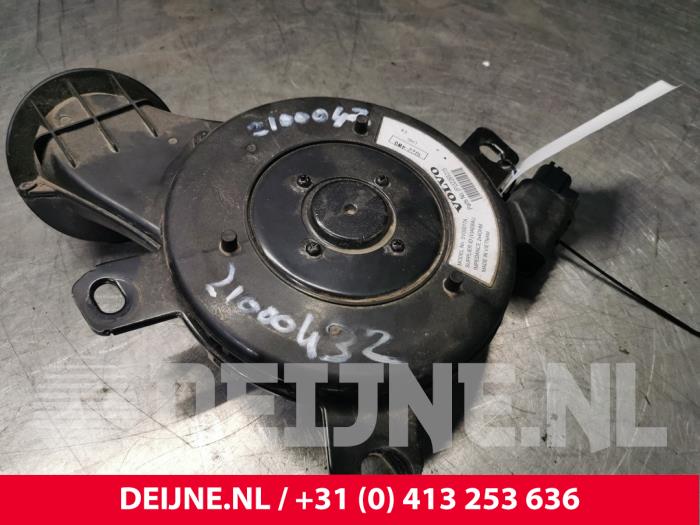 Używane Subwoofer Volvo XC40 (XZ) 2.0 D3 16V Cena € 100,00 Procedura marży oferowane przez van Deijne Onderdelen Uden B.V.