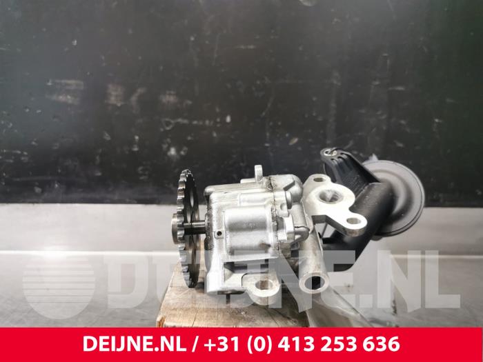 Gebrauchte Ölpumpe Ford Transit Custom Preis € 60,50 Mit Mehrwertsteuer angeboten von van Deijne Onderdelen Uden B.V.