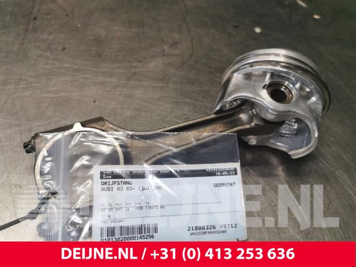 Używane Korbowód Audi A3 Sportback (8PA) 1.8 TFSI 16V Cena € 50,00 Procedura marży oferowane przez van Deijne Onderdelen Uden B.V.