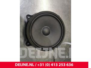 Used Speaker Tesla Model 3 Performance AWD Price € 30,25 Inclusive VAT offered by van Deijne Onderdelen Uden B.V.