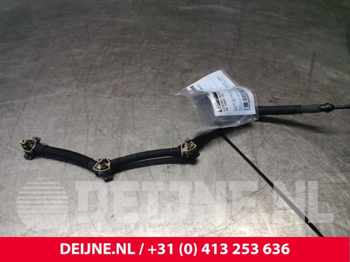 Usagé Conduit (divers) Volkswagen Caddy IV 2.0 TDI 122 4Motion Prix € 30,25 Prix TTC proposé par van Deijne Onderdelen Uden B.V.