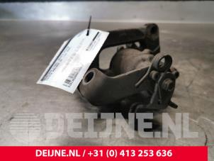 Used Rear brake calliper, right Toyota ProAce 2.0 D-4D 122 16V Worker Price on request offered by van Deijne Onderdelen Uden B.V.