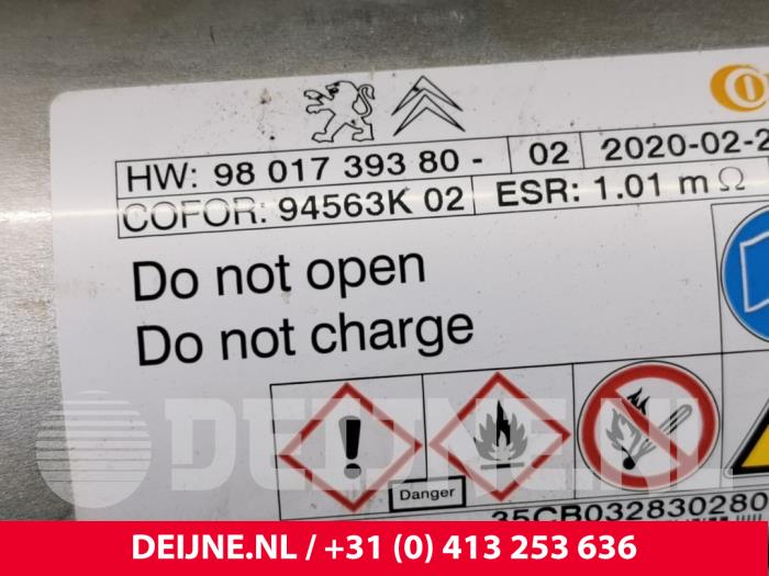Start/stop capacitor from a Toyota ProAce 2.0 D-4D 122 16V Worker 2020