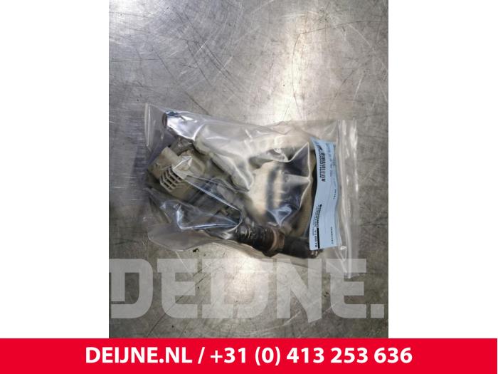 Usados Sensor Nox Opel Movano Precio € 181,50 IVA incluido ofrecido por van Deijne Onderdelen Uden B.V.