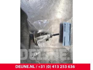 Used Adblue Injector Opel Movano Price € 181,50 Inclusive VAT offered by van Deijne Onderdelen Uden B.V.