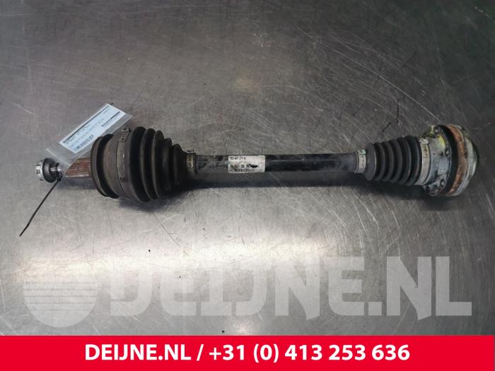 Front drive shaft, left from a Volkswagen Transporter T5 2.0 TDI DRF 2012
