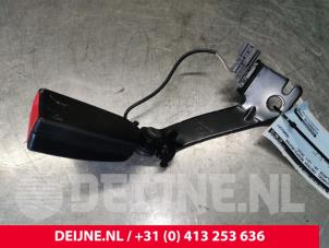 Used Rear seatbelt buckle, right Mercedes E (R238) E-200 2.0 Turbo 16V Price € 20,00 Margin scheme offered by van Deijne Onderdelen Uden B.V.