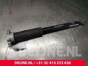 Used Rear shock absorber, right Mercedes E (R238) E-200 2.0 Turbo 16V Price € 70,00 Margin scheme offered by van Deijne Onderdelen Uden B.V.